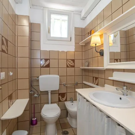 Prázdninový dům Casetta Di Linda